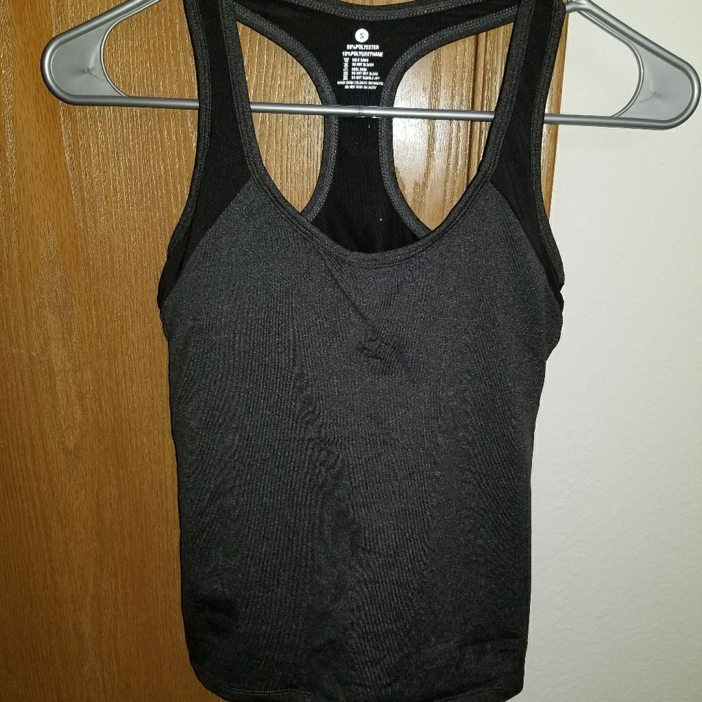 Workout tank